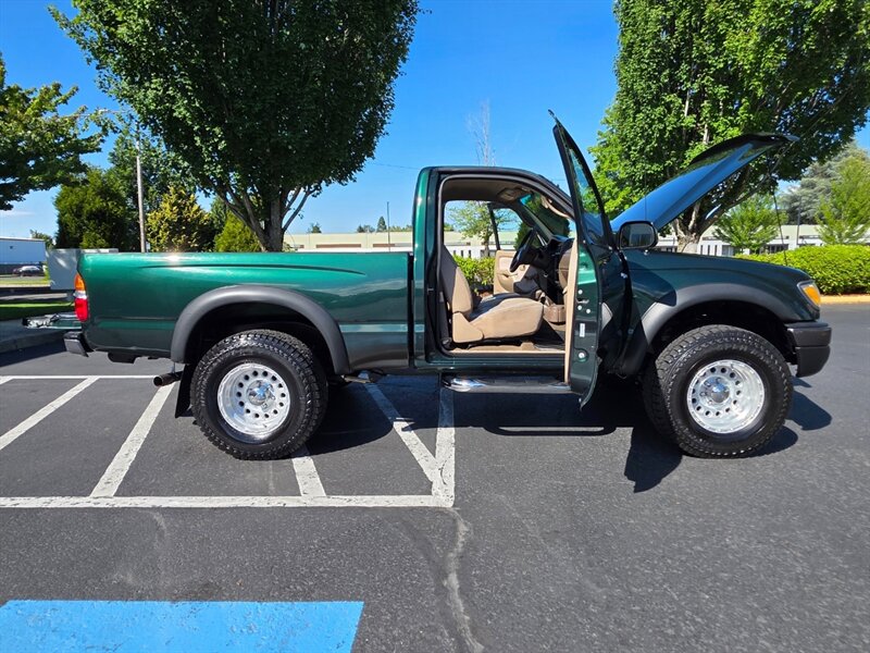 2002 Toyota Tacoma SINGLE CAB 4-CYL 2.7L / 4X4 / 5-SPEED / 1-OWNER / MANUAL TRANSMISSION / 169K MILES / NO RUST / IMMACULATE - Photo 20 - Portland, OR 97217