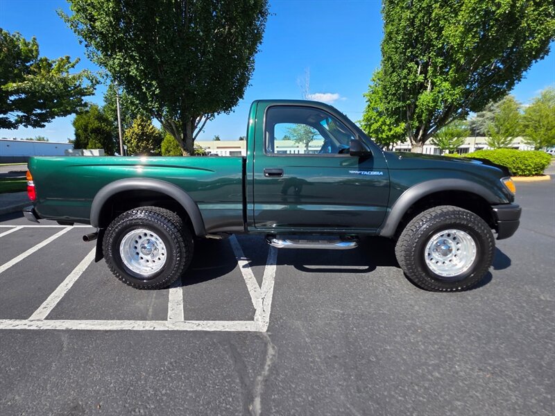 2002 Toyota Tacoma SINGLE CAB 4-CYL 2.7L / 4X4 / 5-SPEED / 1-OWNER / MANUAL TRANSMISSION / 169K MILES / NO RUST / IMMACULATE - Photo 3 - Portland, OR 97217