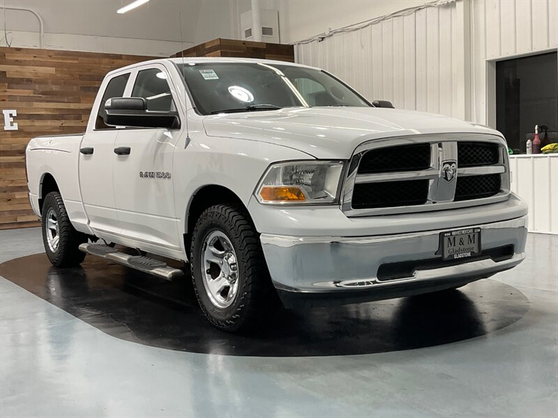 2012 RAM 1500 Quad Cab 4X4 / 4.7L V8 / RAMBOX / LOCAL  / NO RUST / Excel Cond - Photo 2 - Gladstone, OR 97027