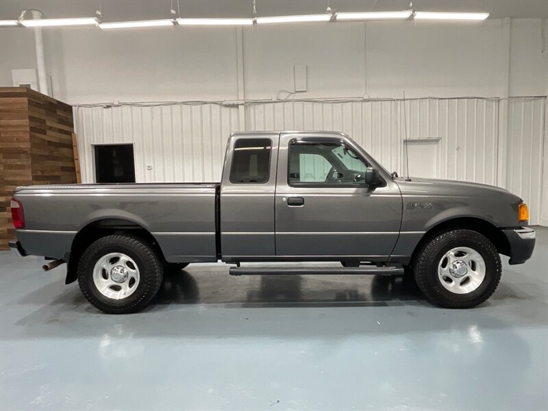 2005 Ford Ranger XL SuperCab 4X4 /4.0L V6 / Only 79,000 Miles  / Local Oregon Truck - Photo 4 - Gladstone, OR 97027