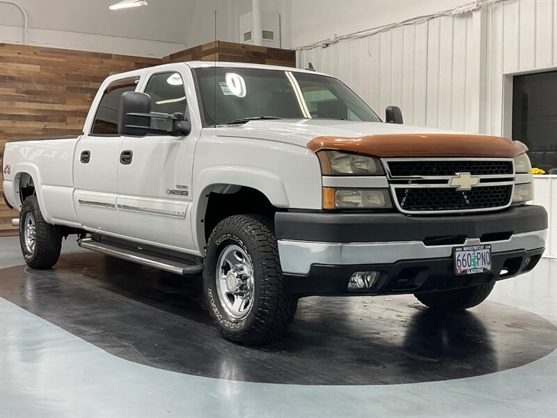 2006 Chevrolet Silverado 2500 LT 4X4 / 6.6L DIESEL / LBZ MOTOR / 94,000 MILES  / ZERO RUST / Long Bed - Photo 60 - Gladstone, OR 97027