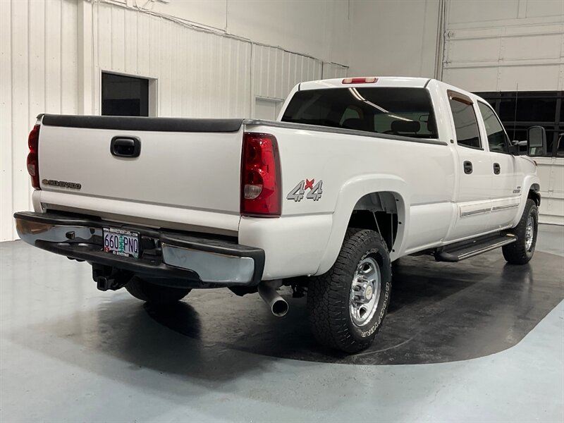 2006 Chevrolet Silverado 2500 LT 4X4 / 6.6L DIESEL / LBZ MOTOR / 94,000 MILES  / ZERO RUST / Long Bed - Photo 8 - Gladstone, OR 97027