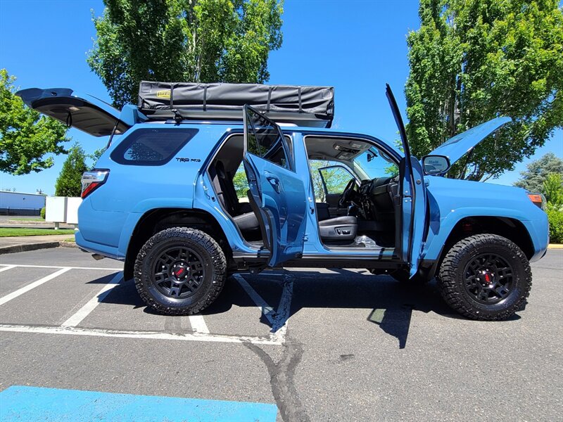 2018 Toyota 4Runner TRD PRO 4X4 / LIFTED / CRAWL CONTROL / DIFF LOCKER  / NEW TIRES / OEM TRD WHEELS / PRISTINE SHAPE !!! - Photo 21 - Portland, OR 97217