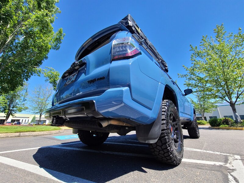 2018 Toyota 4Runner TRD PRO 4X4 / LIFTED / CRAWL CONTROL / DIFF LOCKER  / NEW TIRES / OEM TRD WHEELS / PRISTINE SHAPE !!! - Photo 36 - Portland, OR 97217