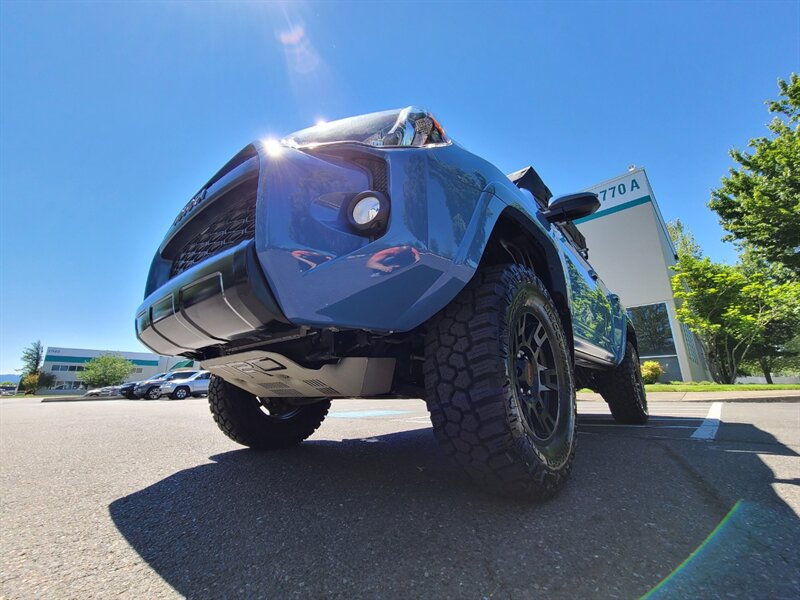 2018 Toyota 4Runner TRD PRO 4X4 / LIFTED / CRAWL CONTROL / DIFF LOCKER  / NEW TIRES / OEM TRD WHEELS / PRISTINE SHAPE !!! - Photo 34 - Portland, OR 97217