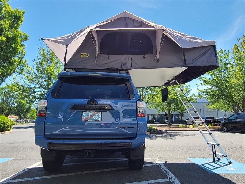 2018 Toyota 4Runner TRD PRO 4X4 / LIFTED / CRAWL CONTROL / DIFF LOCKER  / NEW TIRES / OEM TRD WHEELS / PRISTINE SHAPE !!! - Photo 5 - Portland, OR 97217