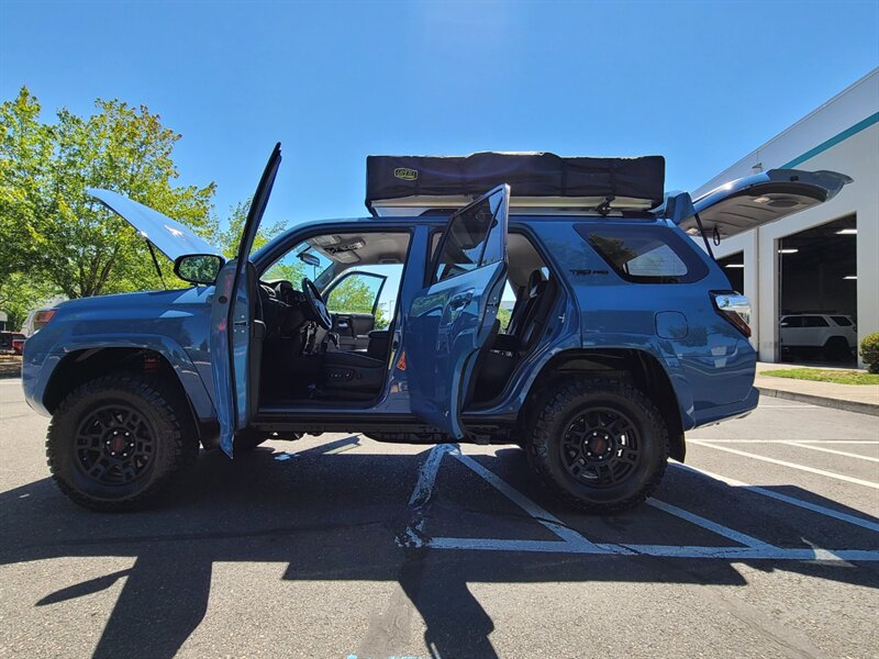 2018 Toyota 4Runner TRD PRO 4X4 / LIFTED / CRAWL CONTROL / DIFF LOCKER  / NEW TIRES / OEM TRD WHEELS / PRISTINE SHAPE !!! - Photo 20 - Portland, OR 97217