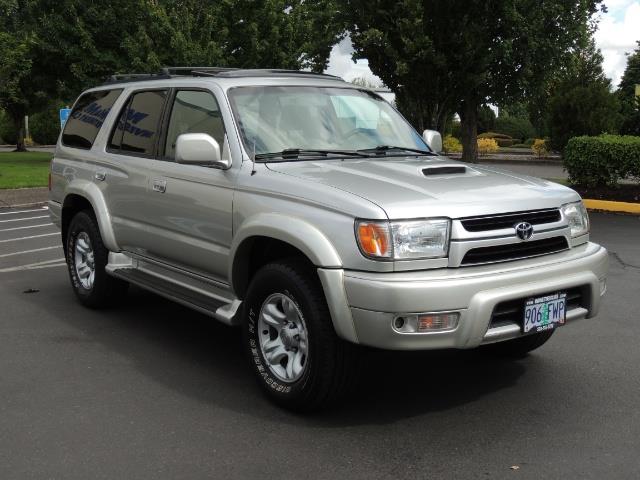 2001 Toyota 4Runner SPORT Edition / 4WD / DIFF LOCK / HOOD SCOOP