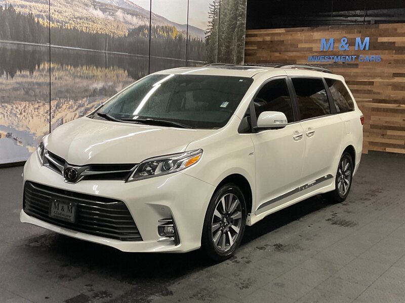 2019 Toyota Sienna Limited Premium  AWD / 1-OWNER / 22,000 MILES  LOCAL VAN / FULLY LOADED / DVD / Sunroof / Navigation / Leather / SHARP & CLEAN !! - Photo 1 - Gladstone, OR 97027