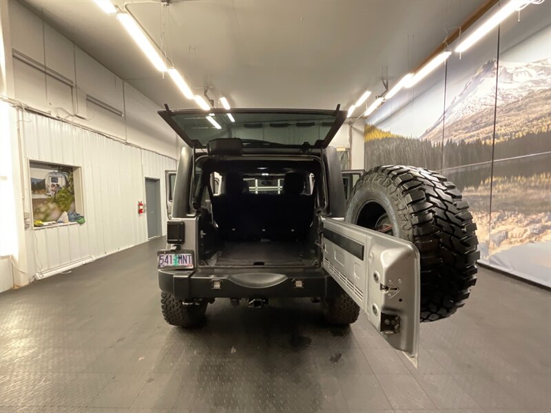 2014 Jeep Wrangler Unlimited Sport S 4X4 / Hard Top / LIFTED LIFTED  CUSTOM BUILT / WINCH / BUMPER / LIGHT BARS / BACKUP CAMERA / LIFTED w/ 35 " BF GOODRICH TIRES & FUEL WHEELS / SHARP & CLEAN - Photo 28 - Gladstone, OR 97027