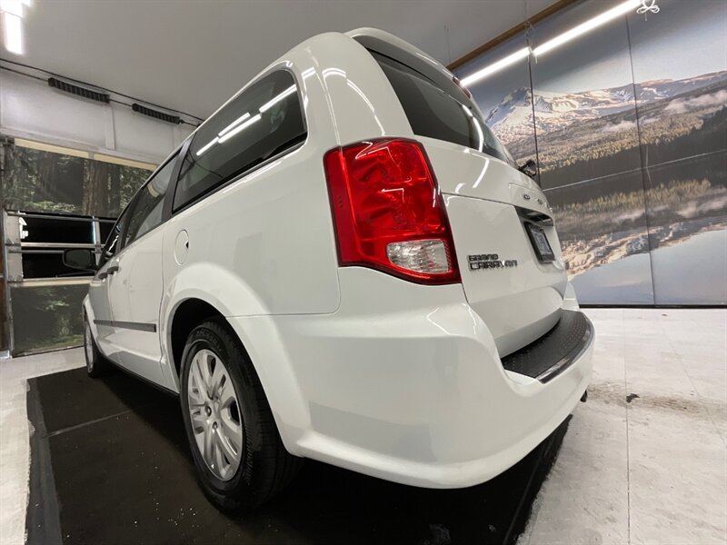 2015 Dodge Grand Caravan American Value Package / V6 / 8-Passenger /1-OWNER  / LOCAL OREGON MINIVAN / Towing Package / 137,000 MILES - Photo 27 - Gladstone, OR 97027