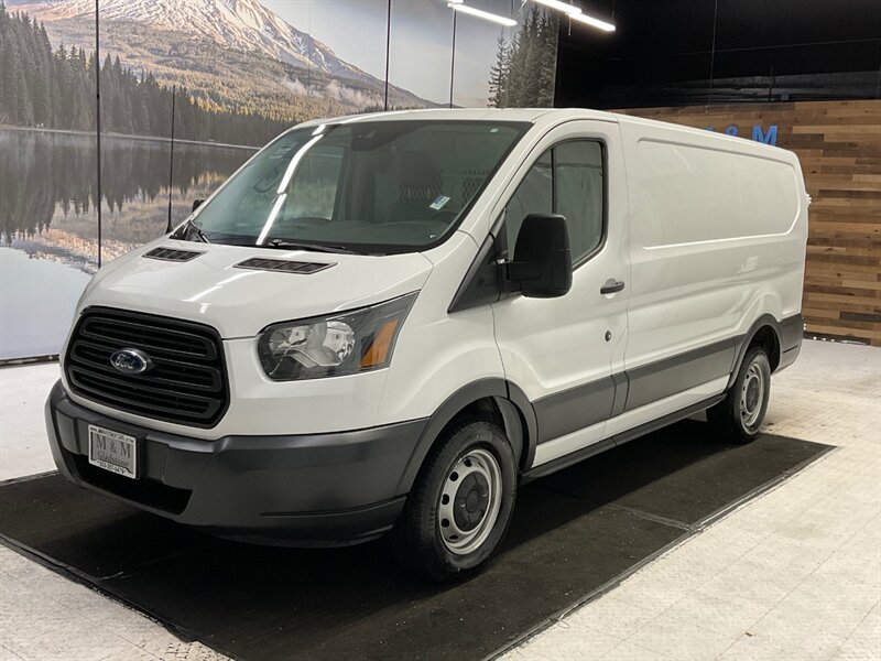 2016 Ford Transit 150 CARGO VAN / 3.7L V6 / Backup Camera / LOW MILE   - Photo 25 - Gladstone, OR 97027