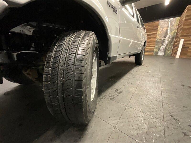 2004 Ford Ranger XLT 2DR / 4X4 / 5 SPEED / MANUAL / LOCAL  RUST FREE / MATCHING CANOPY / ONLY 75,000 MILES - Photo 23 - Gladstone, OR 97027