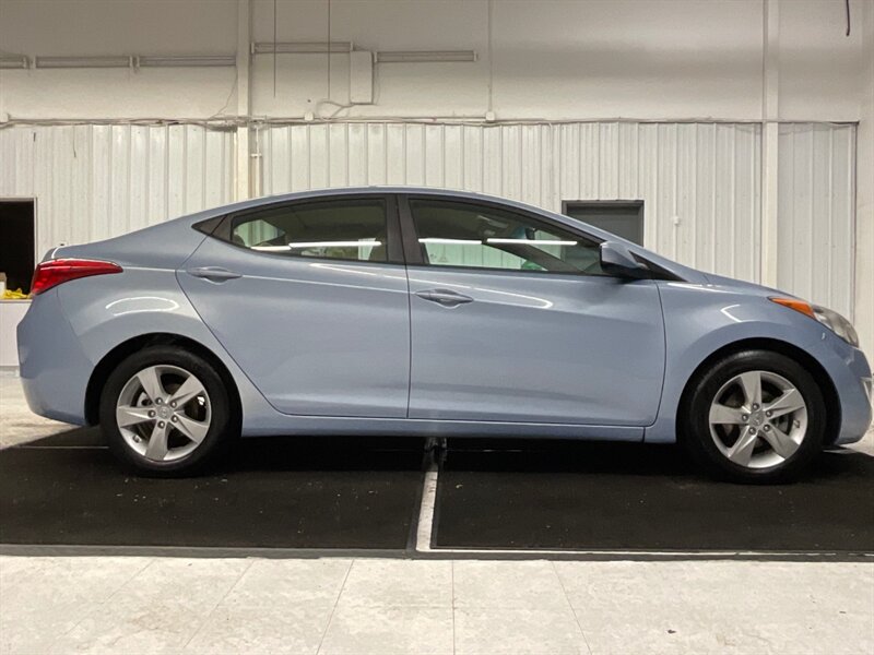 2013 Hyundai Elantra GLS Sedan / 1.8L 4Cyl / Excel Cond   - Photo 4 - Gladstone, OR 97027