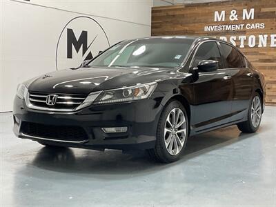 2013 Honda Accord Sport Sedan / 2.4L 4Cyl / 6-SPEED MANUAL/1-OWNER  / Backup Camera Sedan
