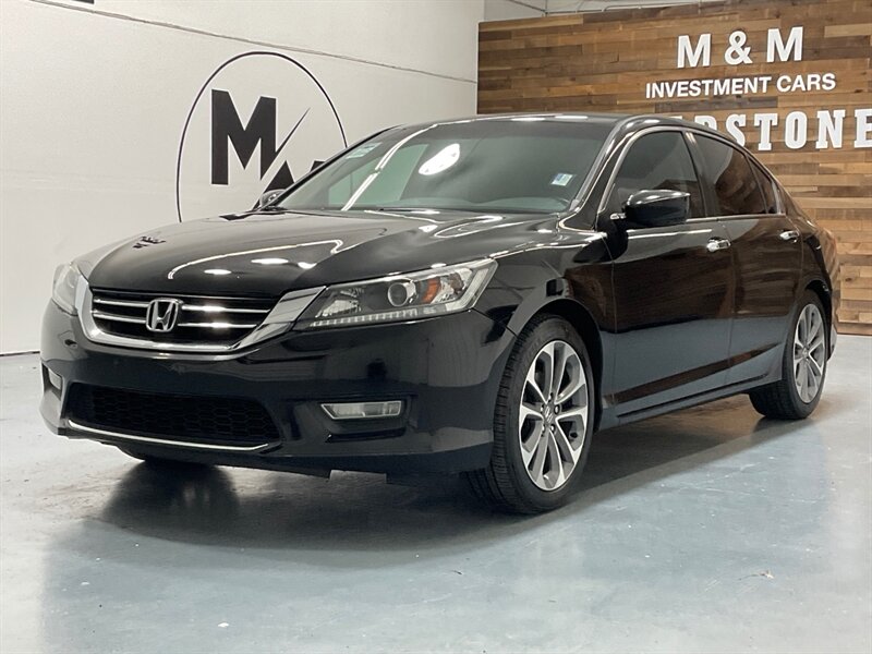 2013 Honda Accord Sport Sedan / 2.4L 4Cyl / 6-SPEED MANUAL/1-OWNER  / Backup Camera - Photo 1 - Gladstone, OR 97027