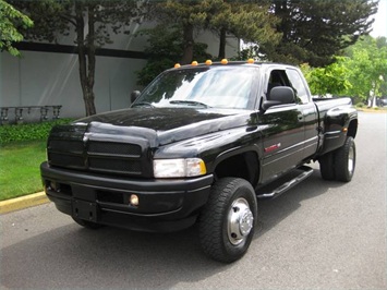 1998 Dodge Ram 3500 Laramie SLT Truck