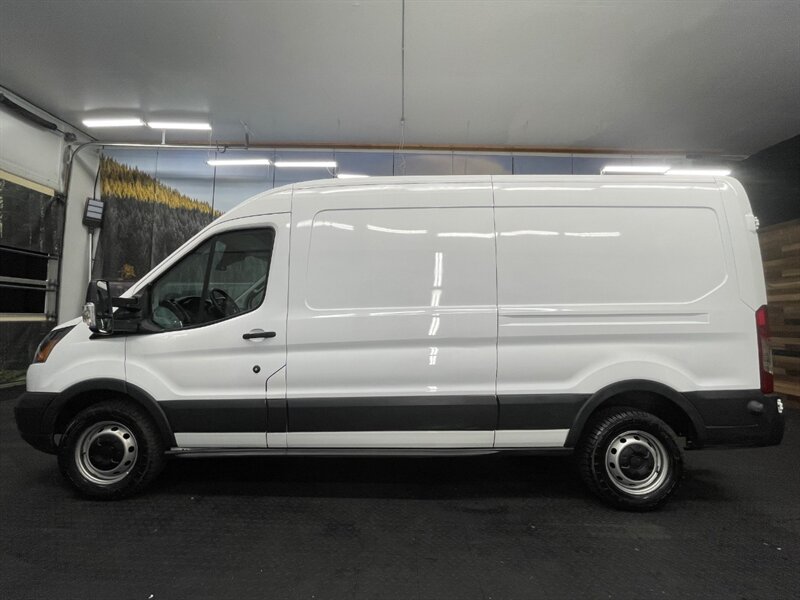 2015 Ford Transit 250 CARGO VAN / 3.2L DIESEL / LWB MEDIUM ROOF   - Photo 3 - Gladstone, OR 97027