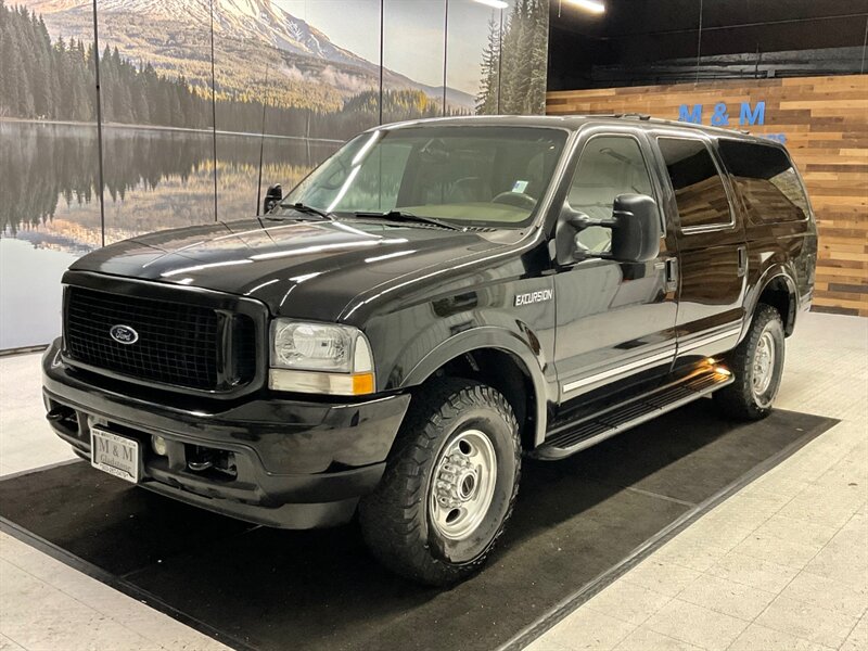 2001 Ford Excursion Limited 4X4 / 7.3L DIESEL / 3RD ROW SEAT / CLEAN  / RUST FREE / Leather & Heated Seats / NEW BF GOODRICH TIRES / 169,000 MILES - Photo 1 - Gladstone, OR 97027