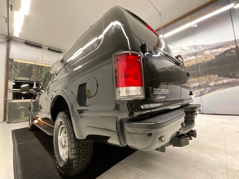 2001 Ford Excursion Limited 4X4 / 7.3L DIESEL / 3RD ROW SEAT / CLEAN  / RUST FREE / Leather & Heated Seats / NEW BF GOODRICH TIRES / 169,000 MILES - Photo 10 - Gladstone, OR 97027