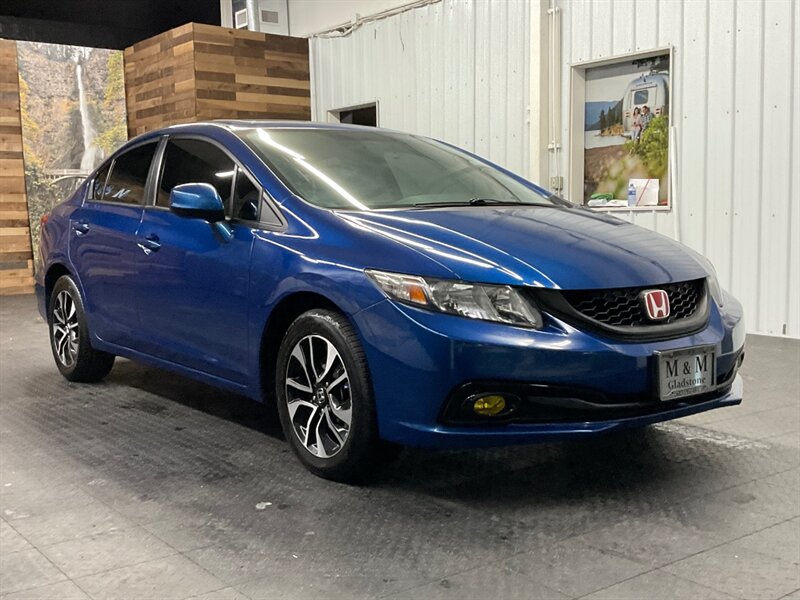 2013 Honda Civic EX 4Dr Sedan / 1.8L 4Cyl / Backup Camera / CLEAN   - Photo 2 - Gladstone, OR 97027