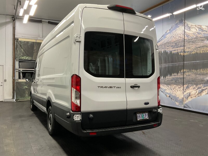 2018 Ford Transit 250 Cargo Van LWB HIGHROOF / 33,000 MILES  LOCAL VAN / LONG WHEEL BASE & HIGHROOF / BACKUP CAMERA / CLEAN !! - Photo 7 - Gladstone, OR 97027