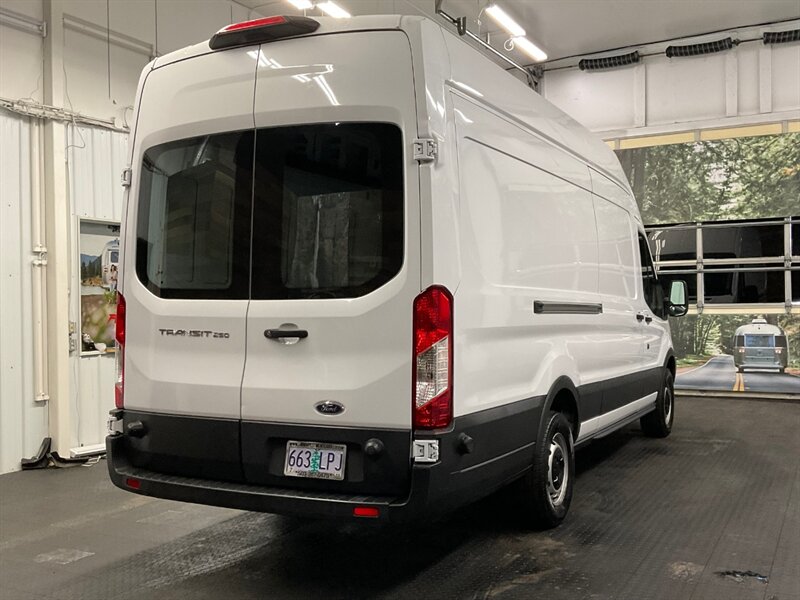 2018 Ford Transit 250 Cargo Van LWB HIGHROOF / 33,000 MILES  LOCAL VAN / LONG WHEEL BASE & HIGHROOF / BACKUP CAMERA / CLEAN !! - Photo 8 - Gladstone, OR 97027