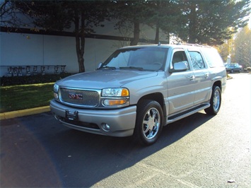 2006 GMC Yukon XL Denali NAVIGATION/ REAR DVD/4WD SUV