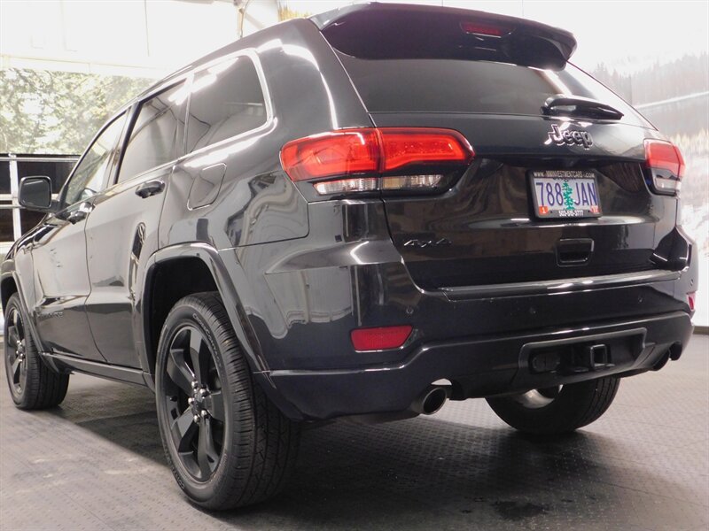 2015 Jeep Grand Cherokee Altitude Sport Utili   - Photo 7 - Gladstone, OR 97027