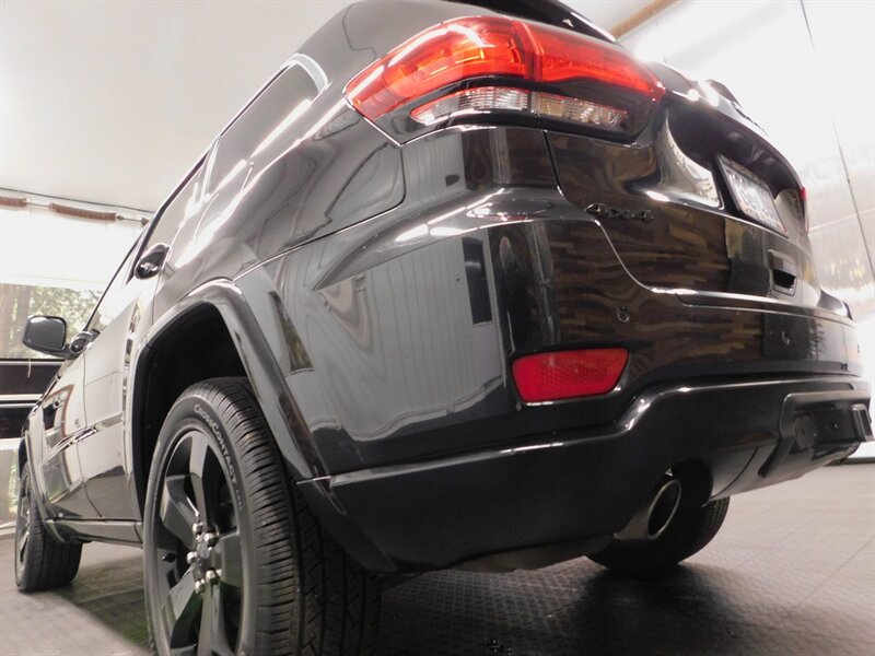 2015 Jeep Grand Cherokee Altitude Sport Utili   - Photo 10 - Gladstone, OR 97027