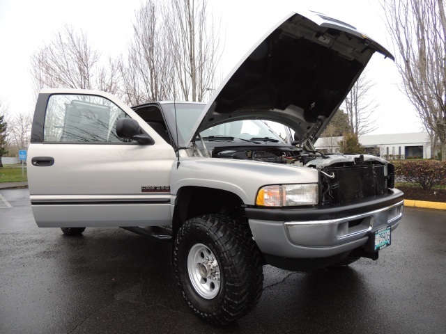 1999 Dodge Ram 2500 Laramie/ 4x4 /LongBed/ 5.9L CUMMINS Diesel /LIFTED   - Photo 16 - Portland, OR 97217