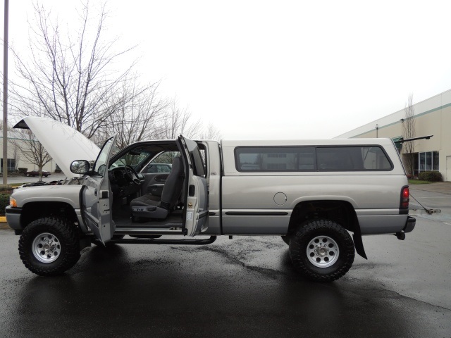 1999 Dodge Ram 2500 Laramie/ 4x4 /LongBed/ 5.9L CUMMINS Diesel /LIFTED   - Photo 10 - Portland, OR 97217