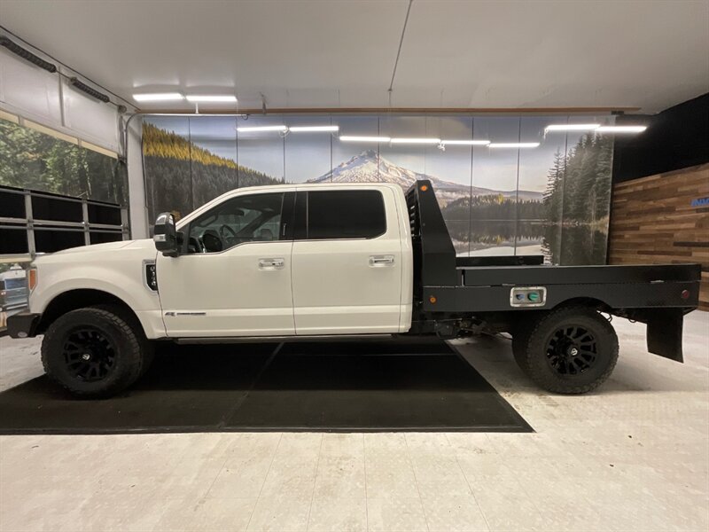 2017 Ford F-350 Platinum Crew Cab 4X4 / 6.7L DIESEL / FLAT BED  / Panoramic Sunroof / Winch / Custom Bumper / LOCAL OREGON TRUCK / FULLY LOADED - Photo 3 - Gladstone, OR 97027