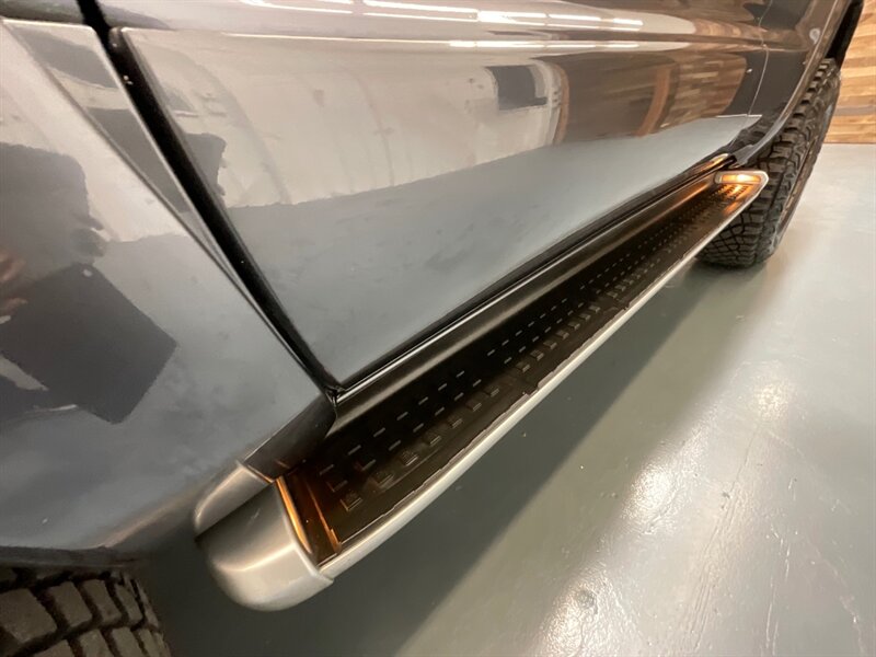 2004 Toyota 4Runner Limited 4X4 V6 / 1-OWNER / LIFTED LIFTED / NEW LIFT + NEW WHEELS & TIRES / ZERO RUST / LEATHER HEATED SEATS / SUNROOF - Photo 47 - Gladstone, OR 97027