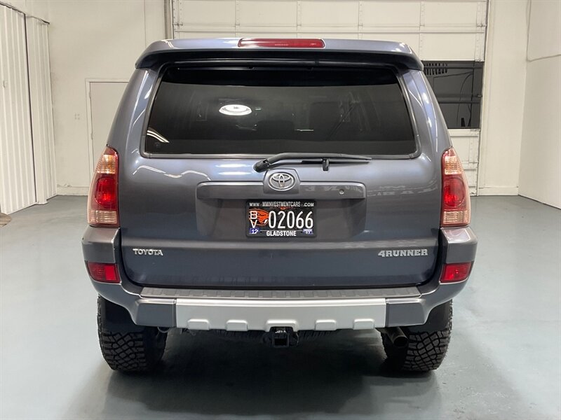 2004 Toyota 4Runner Limited 4X4 V6 / 1-OWNER / LIFTED LIFTED / NEW LIFT + NEW WHEELS & TIRES / ZERO RUST / LEATHER HEATED SEATS / SUNROOF - Photo 6 - Gladstone, OR 97027