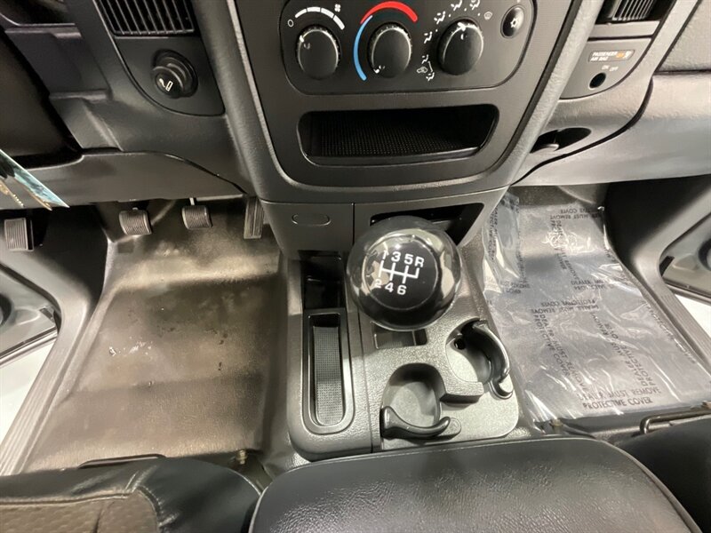 2005 Dodge Ram 2500 ST Regular Cab / 5.9L DIESEL / 6-SPEED / 57K MILES  / RWD / LONG BED / STANDARD CAB / LOCAL TRUCK W. ZERO RUST - Photo 16 - Gladstone, OR 97027