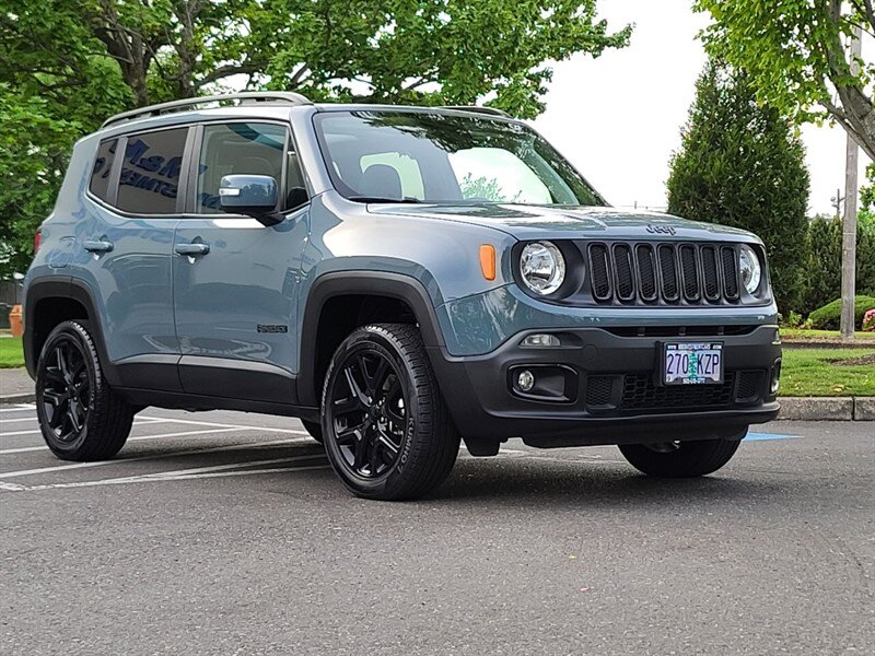 2018 Jeep Renegade Altitude SPORT UTILITY / 4X4 / MY SKY DUAL PANEL  ROOF / 6 SPEED MANUAL / Blacked Out / FACTORY WARRANTY - Photo 64 - Portland, OR 97217