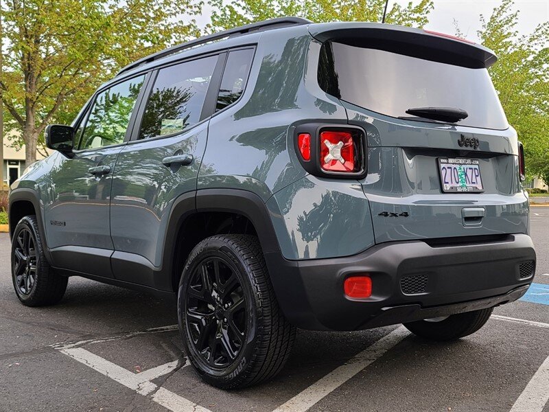 2018 Jeep Renegade Altitude SPORT UTILITY / 4X4 / MY SKY DUAL PANEL ...