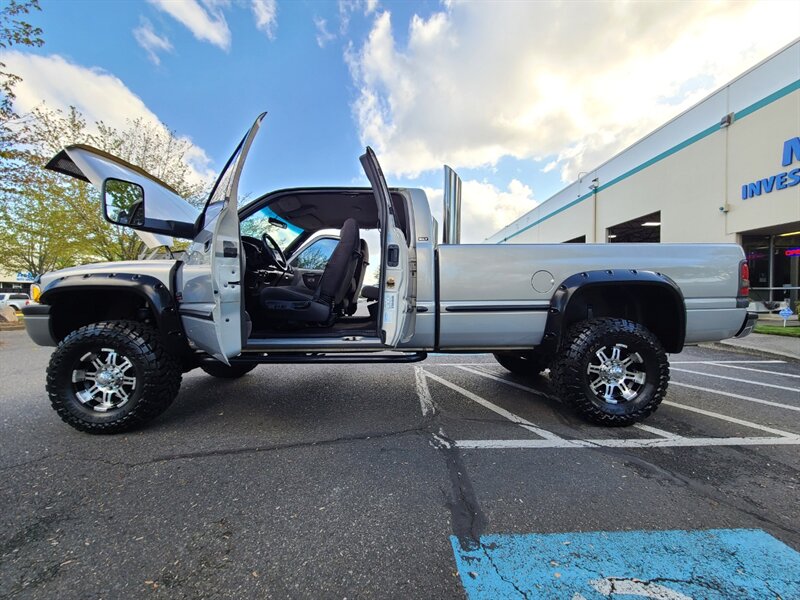 1999 Dodge Ram 2500 LONG BED 4X4 / 5.9L DIESEL / LIFTED / MANUAL  / Laramie / Leather / TOYO Mud Tires / CUMMINS / LOCAL / NO RUST / New Clutch - Photo 23 - Portland, OR 97217