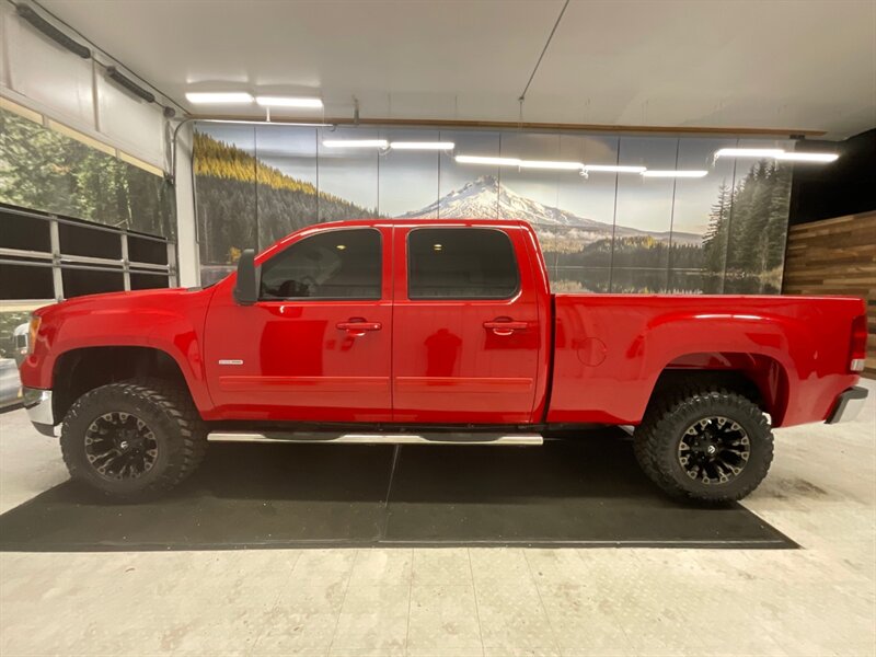 2008 GMC Sierra 2500 SLT 4X4 / 6.6L DURAMAX DIESEL / LIFTED  / BRAND NEW WHEELS & TIRES / LEATHER & SUNROOF / LOCAL TRUCK / RUST FREE - Photo 3 - Gladstone, OR 97027