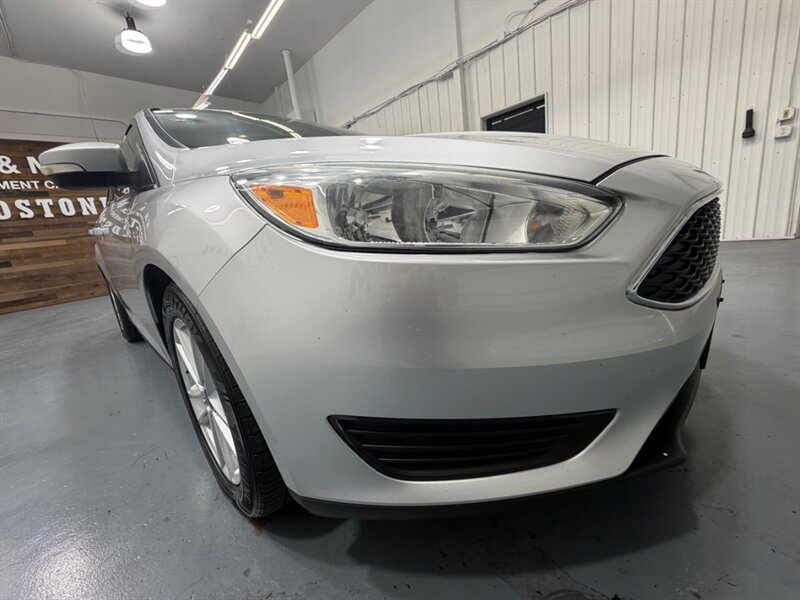 2015 Ford Focus SE 4dr Sedan / 2.0L 4Cyl / Backup Cam / Gas Saver / Local Car / ONLY 115k Miles - Photo 40 - Gladstone, OR 97027