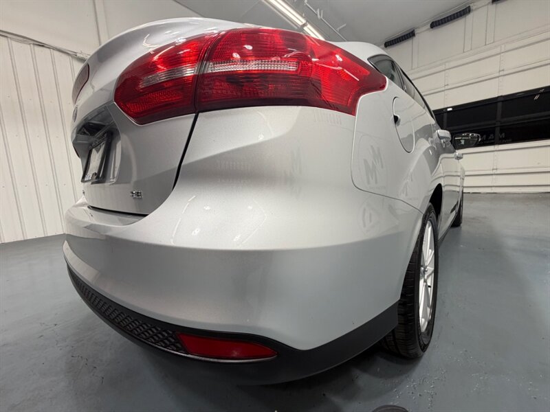 2015 Ford Focus SE 4dr Sedan / 2.0L 4Cyl / Backup Cam / Gas Saver / Local Car / ONLY 115k Miles - Photo 38 - Gladstone, OR 97027