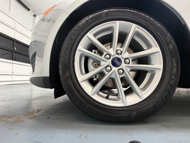 2015 Ford Focus SE 4dr Sedan / 2.0L 4Cyl / Backup Cam / Gas Saver / Local Car / ONLY 115k Miles - Photo 25 - Gladstone, OR 97027