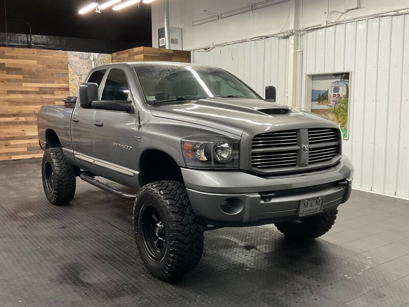 2006 Dodge Ram 2500 Sport Edition Quad Cab 4X4 / 5.7L HEMI / LIFTED  37 " MUD TIRES & 20 " WHEELS / LIFTED / LEATHER SEATS / SPORT EDITION / LOCAL TRUCK / RUST FREE - Photo 2 - Gladstone, OR 97027