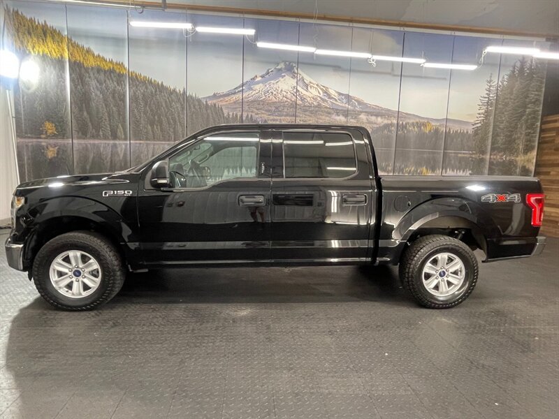 2016 Ford F-150 XLT Crew Cab 4X4 / 5   - Photo 3 - Gladstone, OR 97027