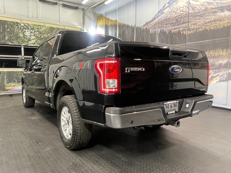 2016 Ford F-150 XLT Crew Cab 4X4 / 5   - Photo 7 - Gladstone, OR 97027