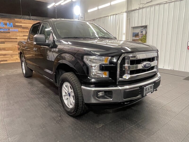 2016 Ford F-150 XLT Crew Cab 4X4 / 5   - Photo 2 - Gladstone, OR 97027