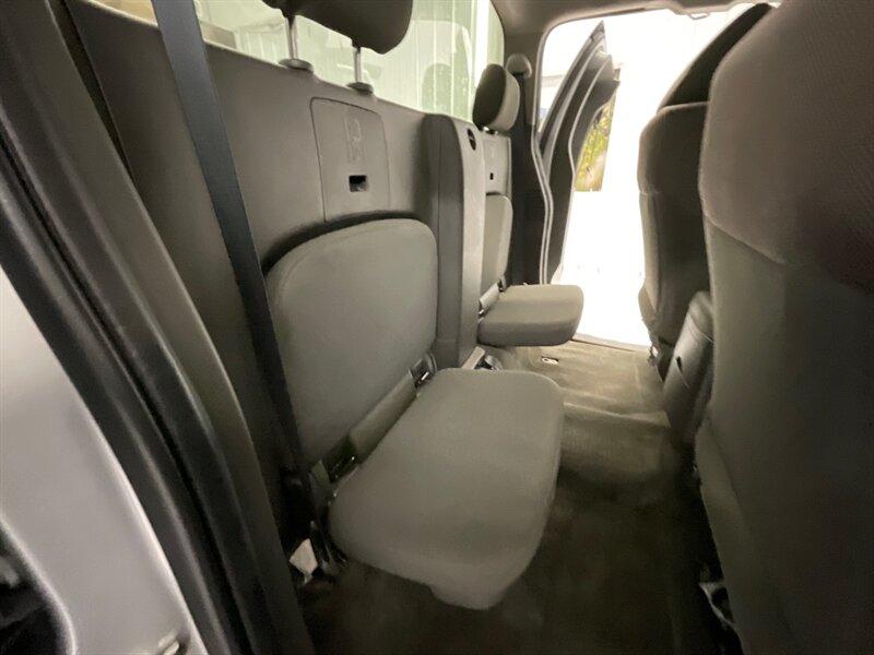2017 Nissan Frontier S King Cab 4-Door / 2.5L 4Cyl / 5-SPEED MANUAL  /1-OWNER LOCAL / RUST FREE / 81,000 MILES - Photo 15 - Gladstone, OR 97027