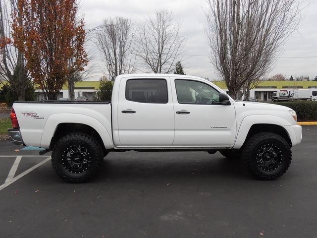 2005 Toyota Tacoma V6 4dr Double Cab / 4X4 / TRD OFF RD / LIFTED   - Photo 4 - Portland, OR 97217