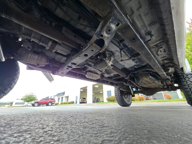 2002 Toyota Tacoma 4X4 / 5-SPEED MANUAL / 4-CYL 2.7 L / LIFTED XTRA CAB / NEW TIRES / 162K MILES - Photo 44 - Portland, OR 97217